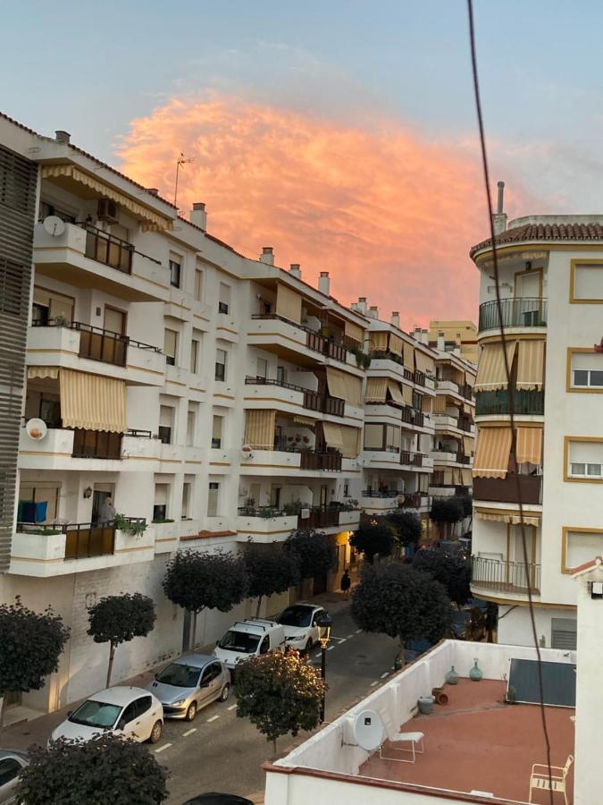 Apartaunmomento Y Disfruta!! Estepona Buitenkant foto